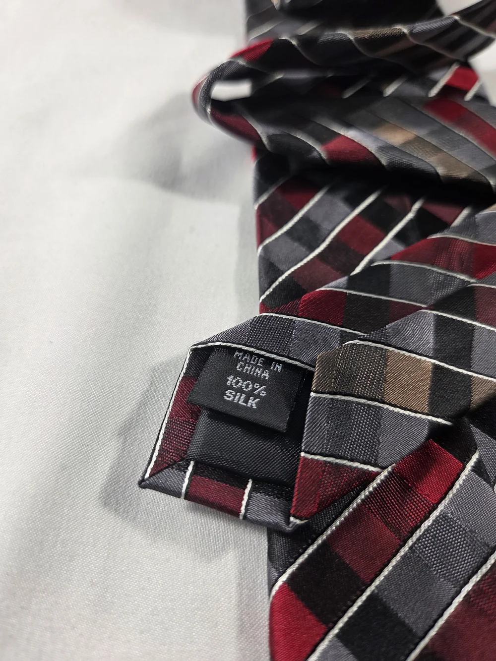 Kenneth Cole Men's Plaid Tie in Burgundy, Gray and Black 100% Silk
